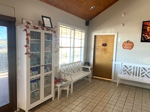 Deep Roots Animal Hospital